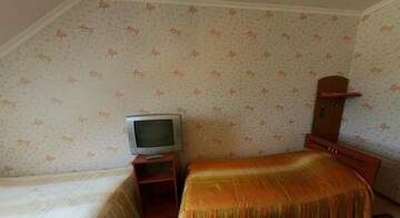 Фото номера Кровать в общем номере с 4 кроватями Гостиница Ивановка г. Полазна 4